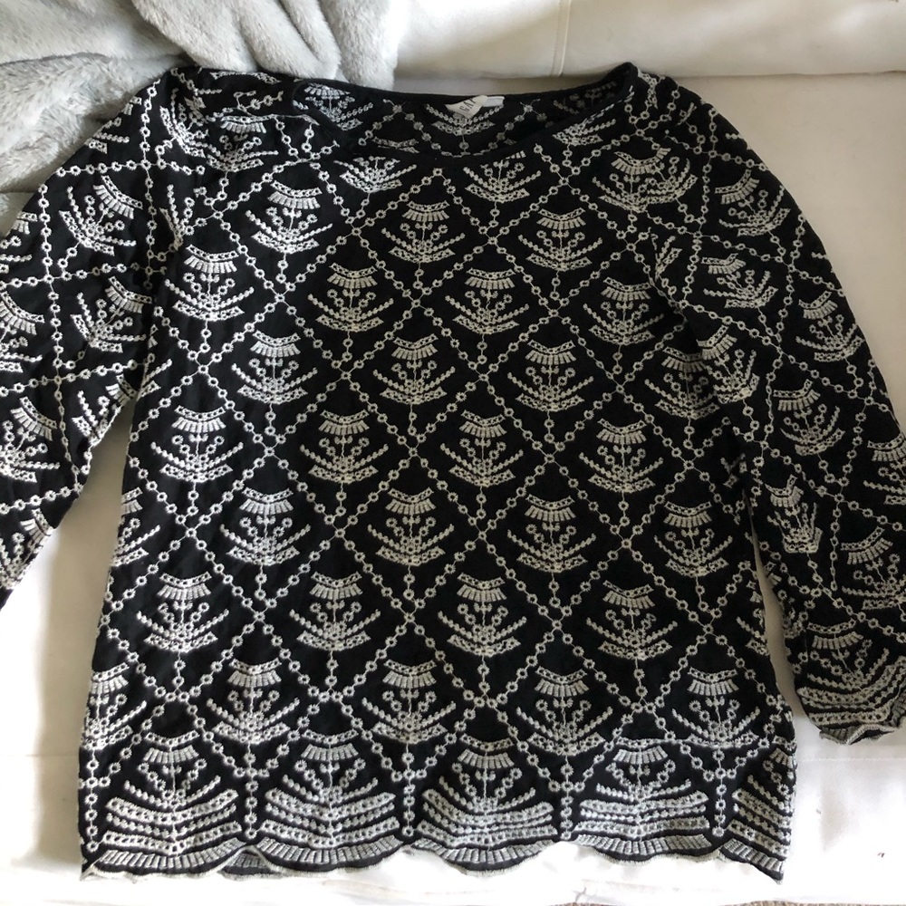Gap Black and White Blouse